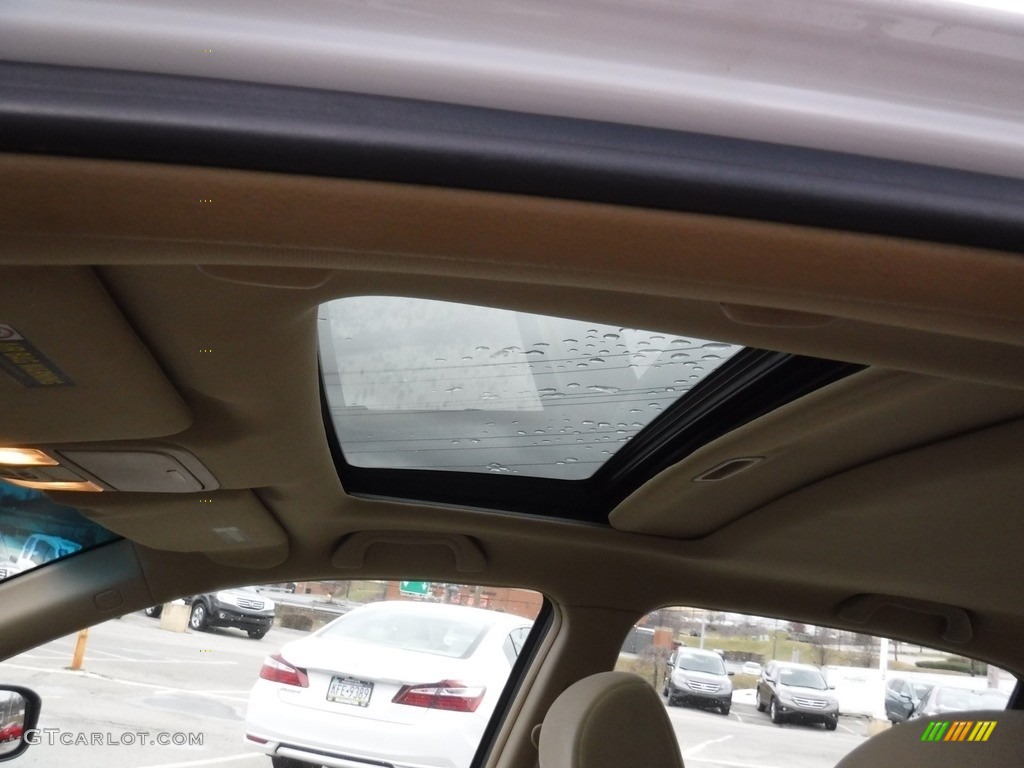 2006 Accord LX V6 Sedan - Taffeta White / Ivory photo #12