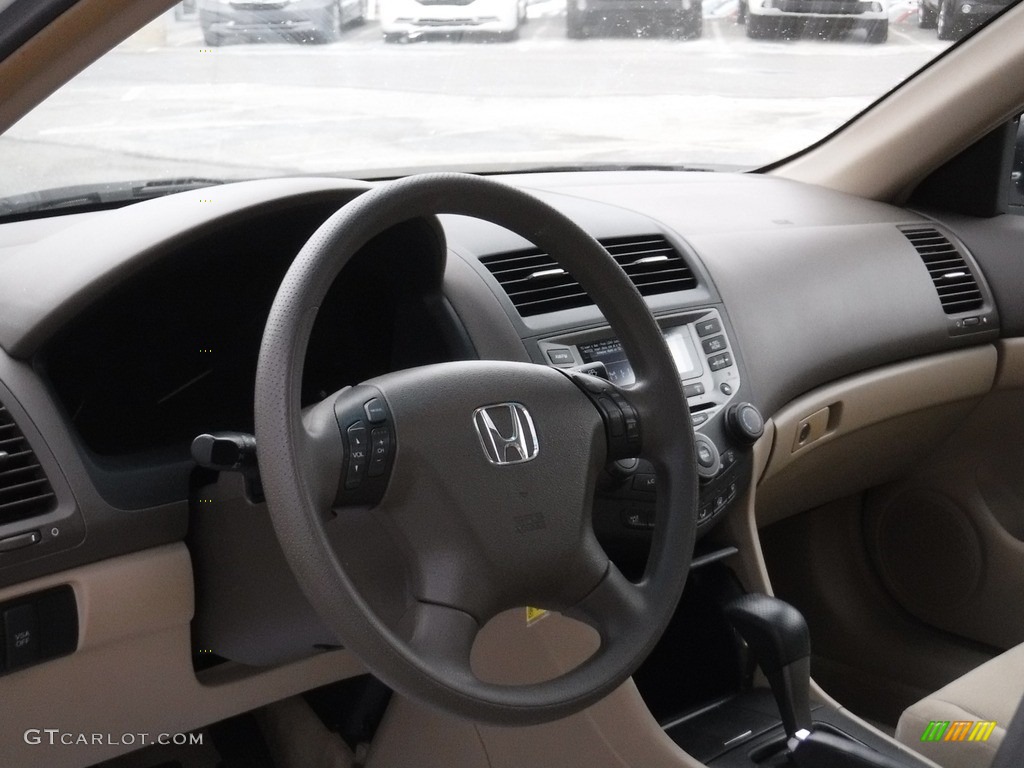 2006 Accord LX V6 Sedan - Taffeta White / Ivory photo #13