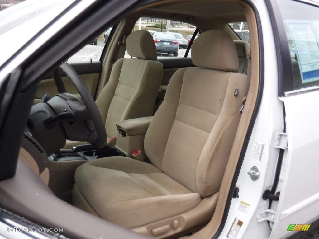 2006 Accord LX V6 Sedan - Taffeta White / Ivory photo #14