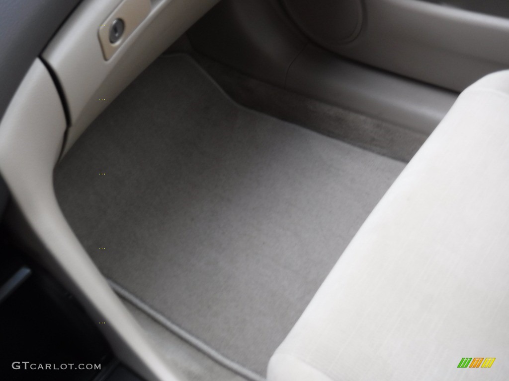 2006 Accord LX V6 Sedan - Taffeta White / Ivory photo #21