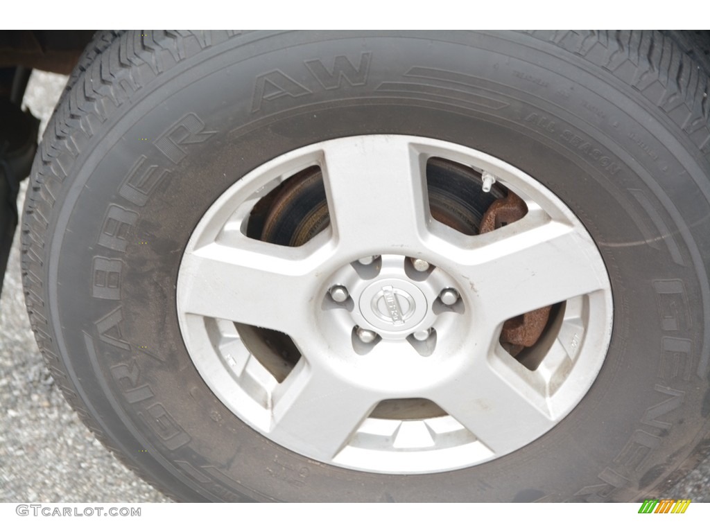 2005 Frontier SE King Cab 4x4 - Radiant Silver Metallic / Nismo Charcoal photo #25