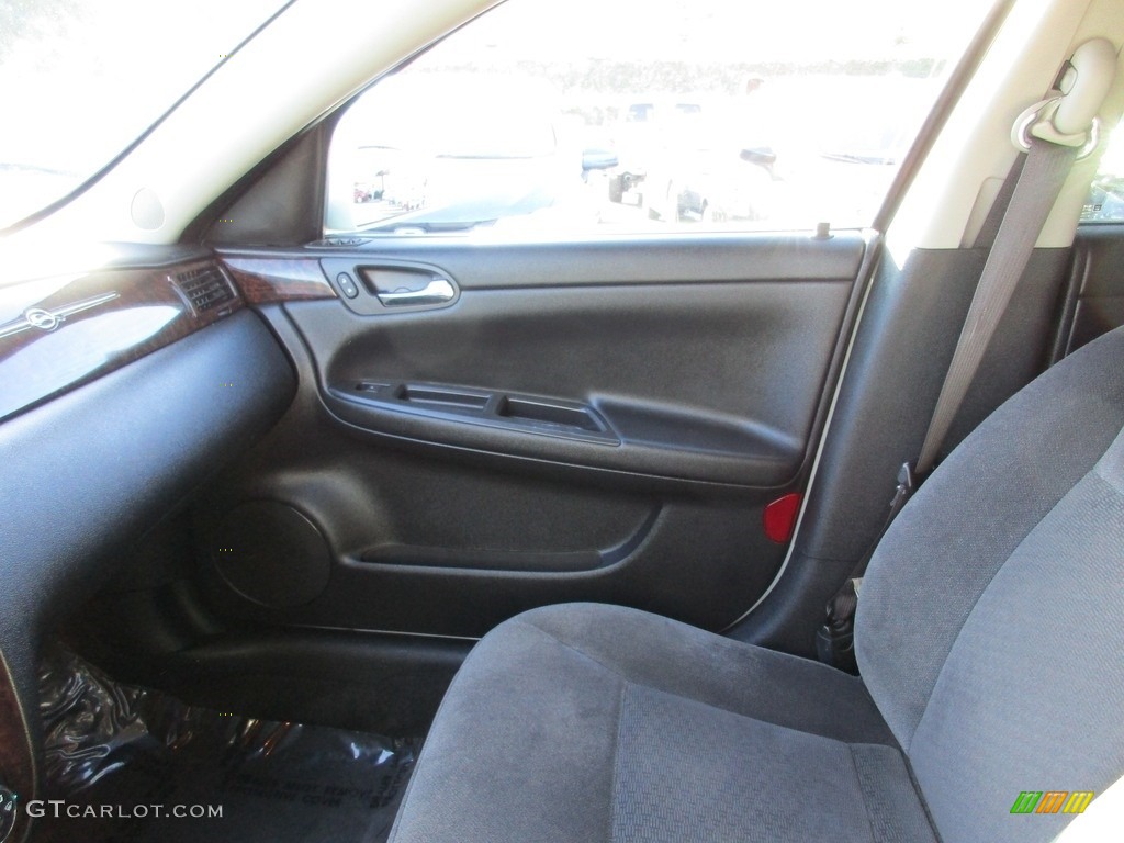 2013 Impala LT - Summit White / Ebony photo #14