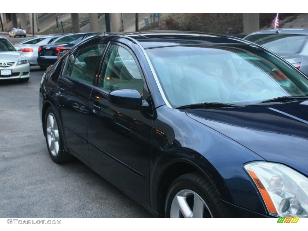 2004 Maxima 3.5 SE - Majestic Blue Metallic / Frost Gray photo #5