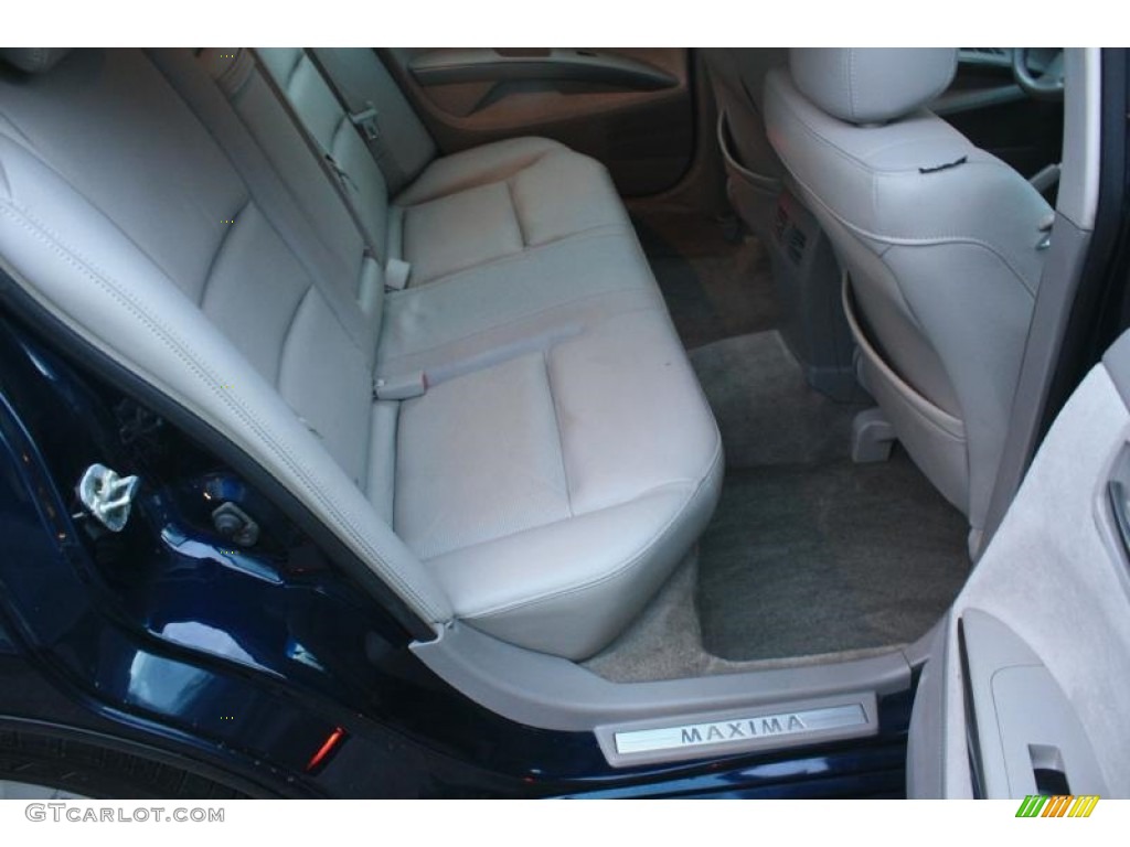 2004 Maxima 3.5 SE - Majestic Blue Metallic / Frost Gray photo #35