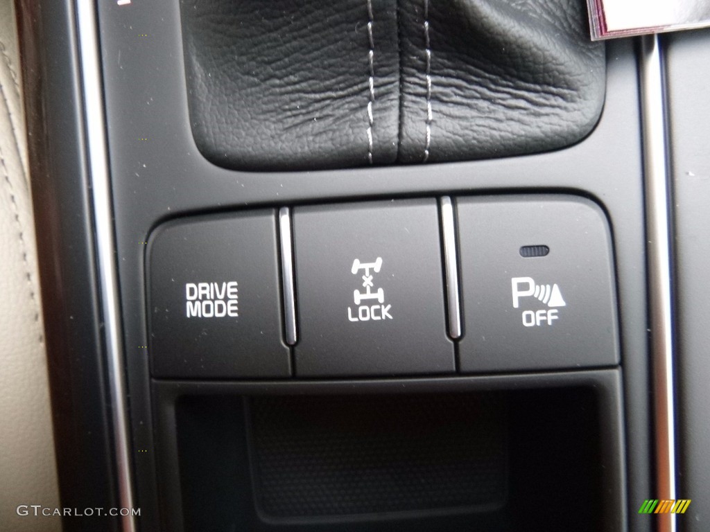 2017 Kia Sorento EX AWD Controls Photo #118376670