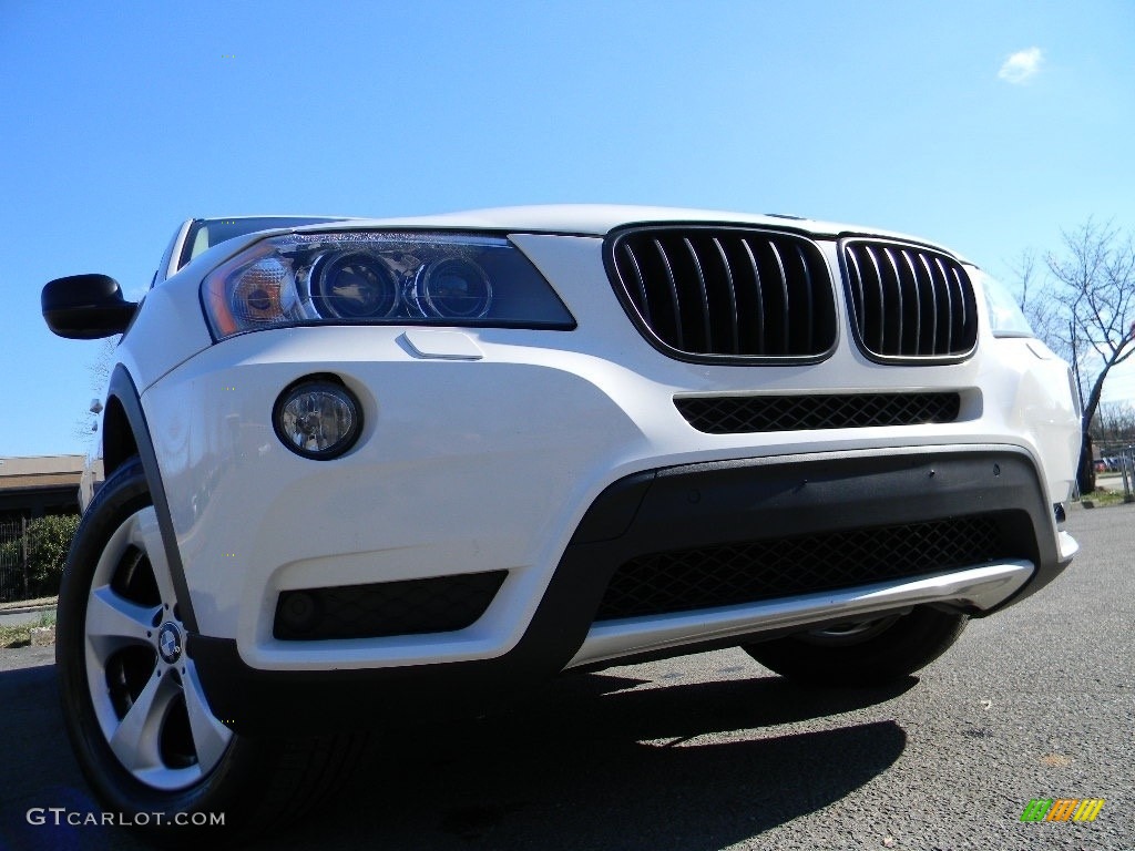 Alpine White BMW X3