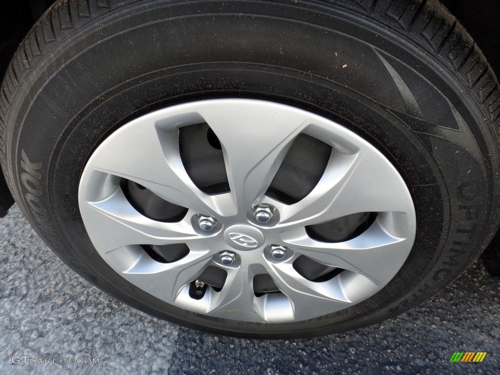2016 Accent SE Sedan - Triathlon Gray / Gray photo #7