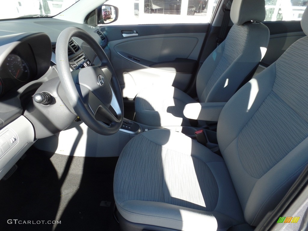 2016 Accent SE Sedan - Triathlon Gray / Gray photo #11