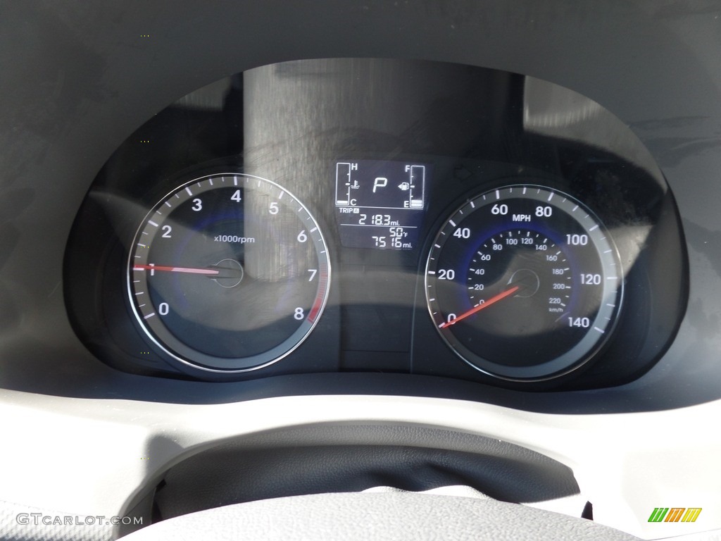 2016 Accent SE Sedan - Triathlon Gray / Gray photo #16