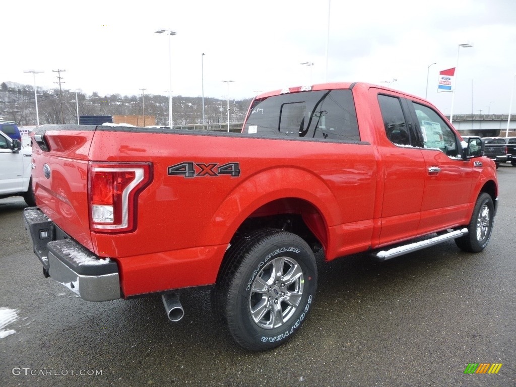 2017 F150 XLT SuperCab 4x4 - Race Red / Earth Gray photo #2