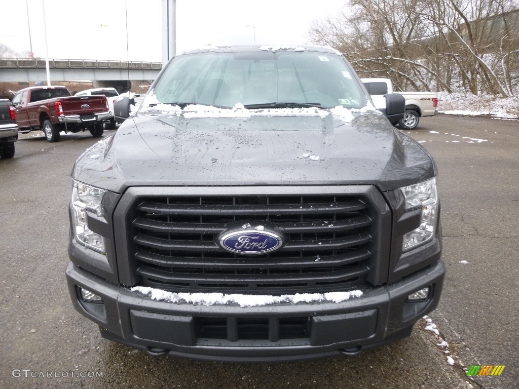2017 F150 XLT SuperCab 4x4 - Magnetic / Black photo #7
