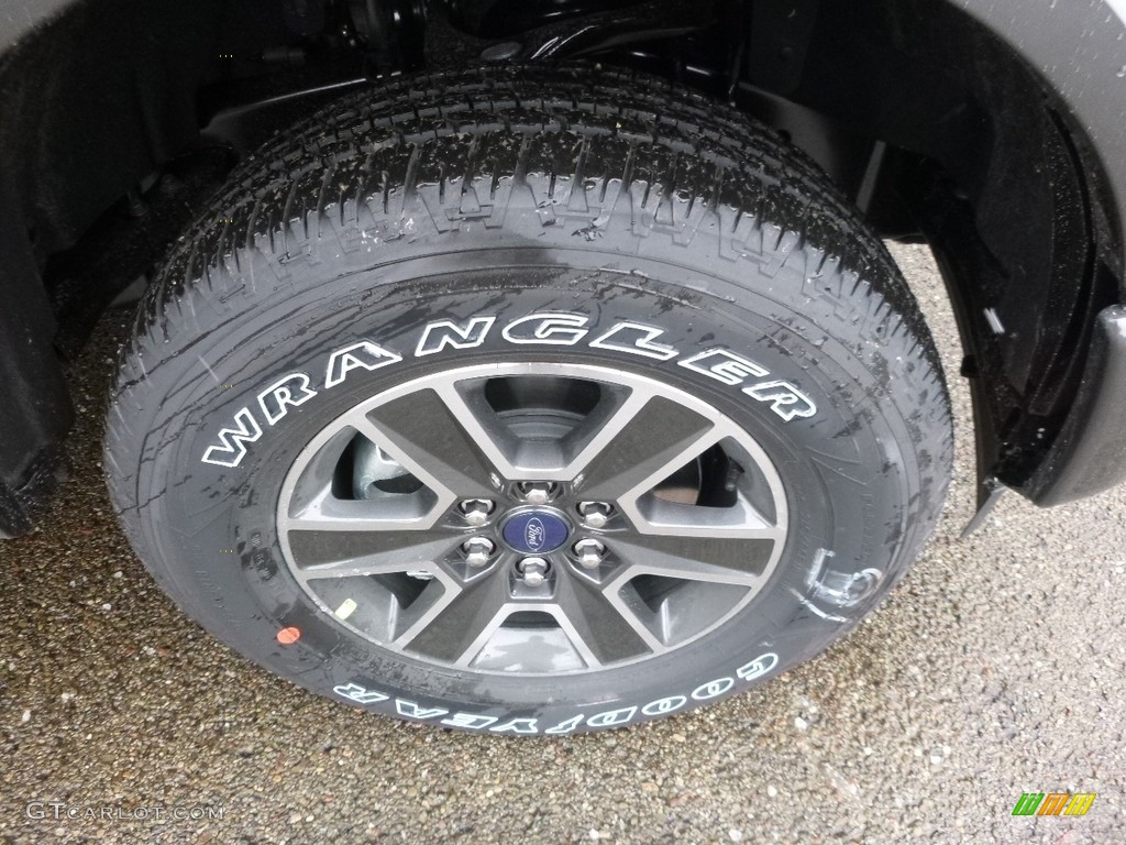 2017 F150 XLT SuperCab 4x4 - Magnetic / Black photo #9