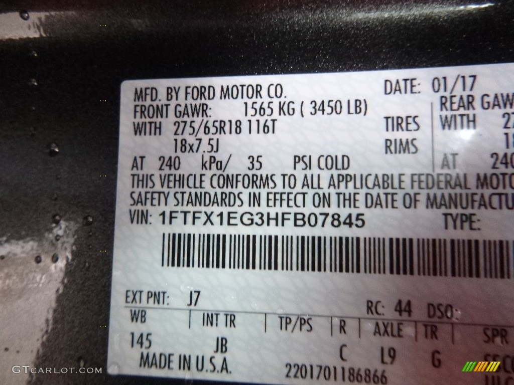 2017 F150 XLT SuperCab 4x4 - Magnetic / Black photo #14