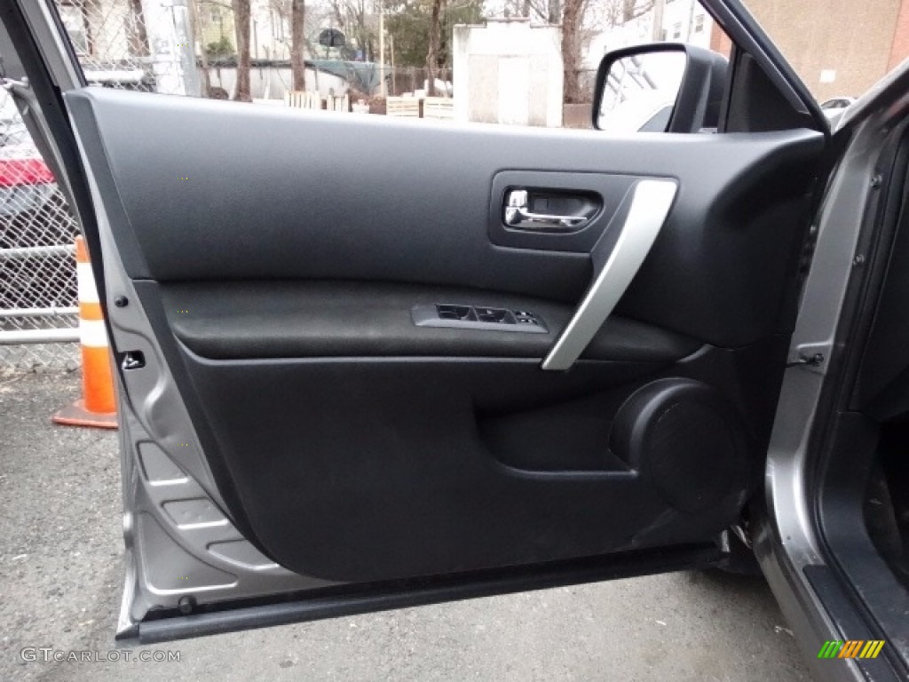 2013 Rogue SV AWD - Frosted Steel / Black photo #11