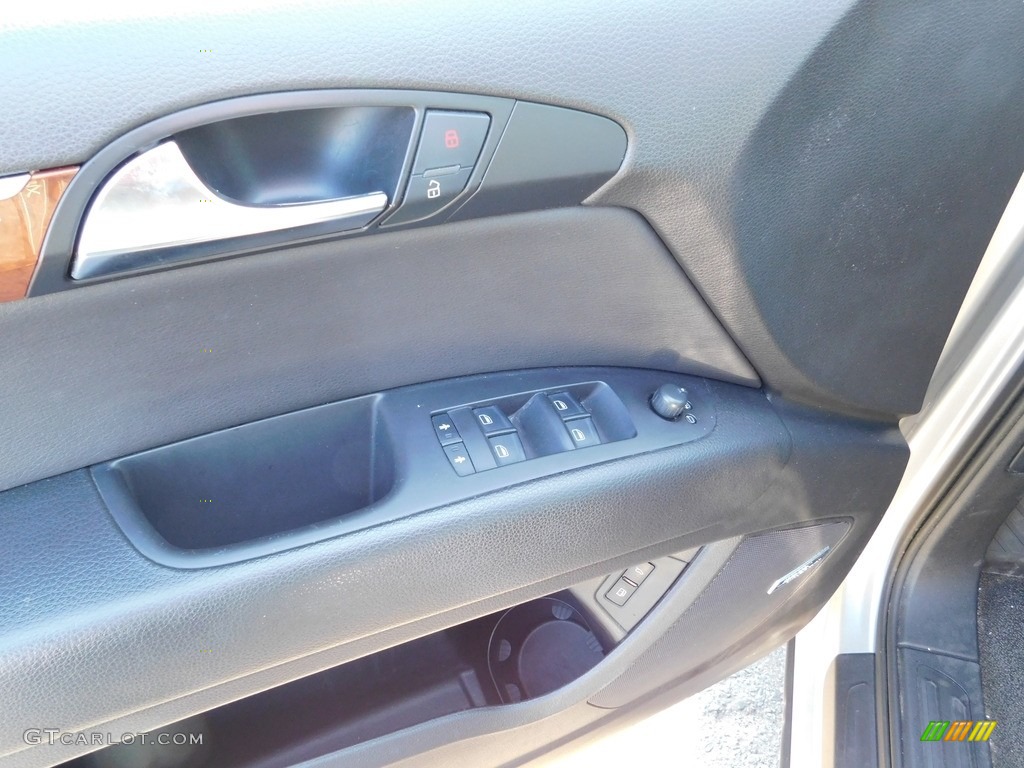 2007 Q7 4.2 Premium quattro - Light Silver Metallic / Black photo #10