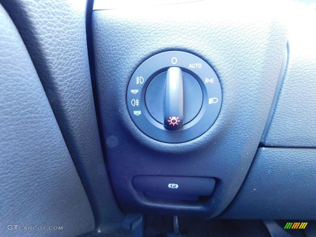 2007 Q7 4.2 Premium quattro - Light Silver Metallic / Black photo #16