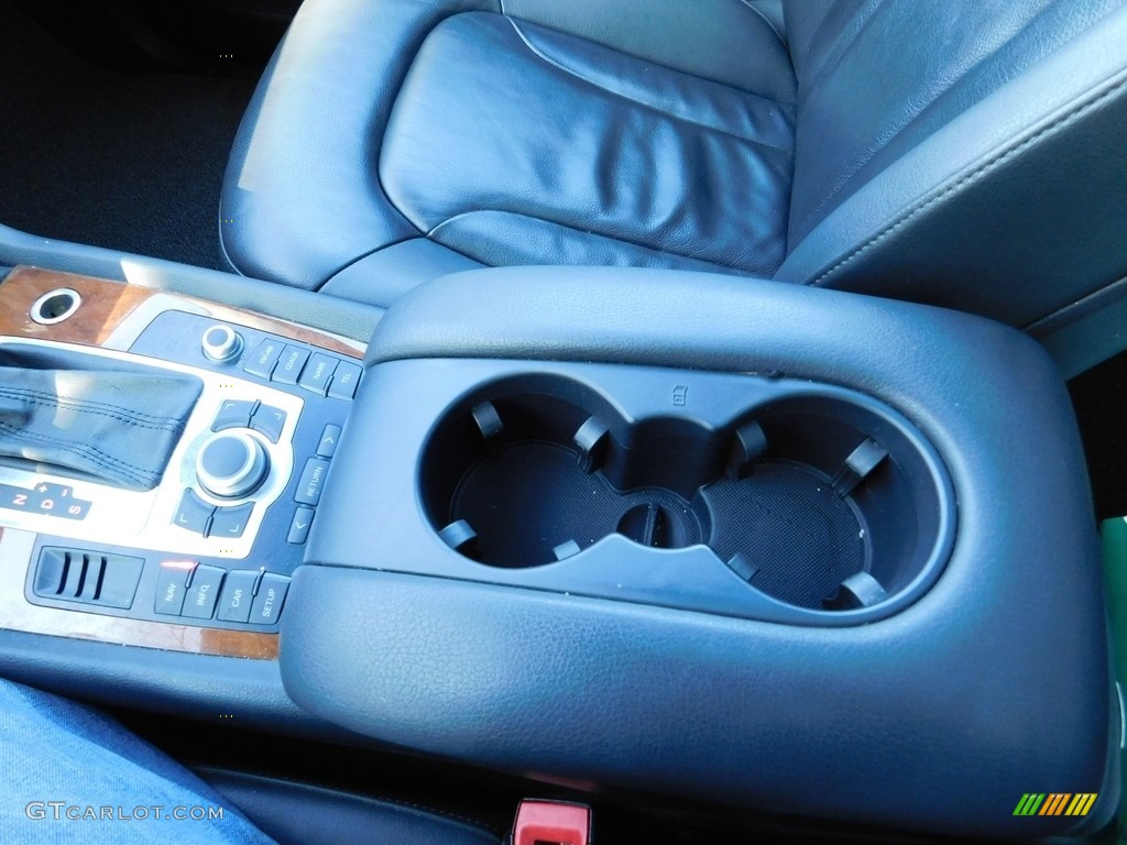 2007 Q7 4.2 Premium quattro - Light Silver Metallic / Black photo #22