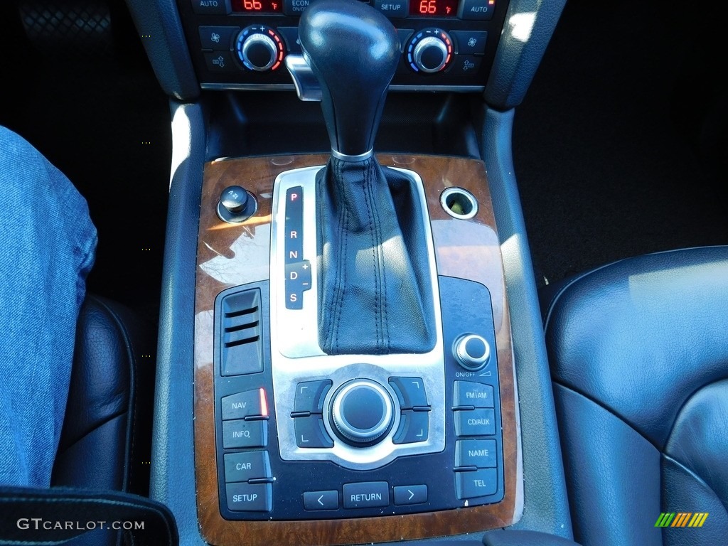 2007 Q7 4.2 Premium quattro - Light Silver Metallic / Black photo #23