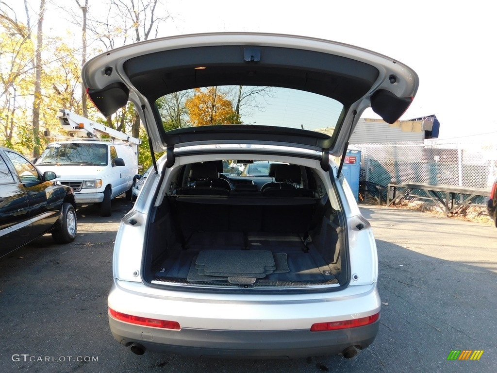 2007 Q7 4.2 Premium quattro - Light Silver Metallic / Black photo #30