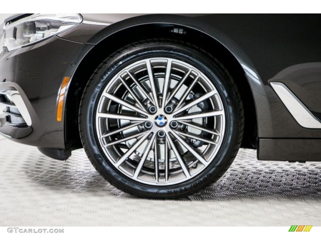 2017 BMW 5 Series 530i Sedan Wheel Photo #118386664