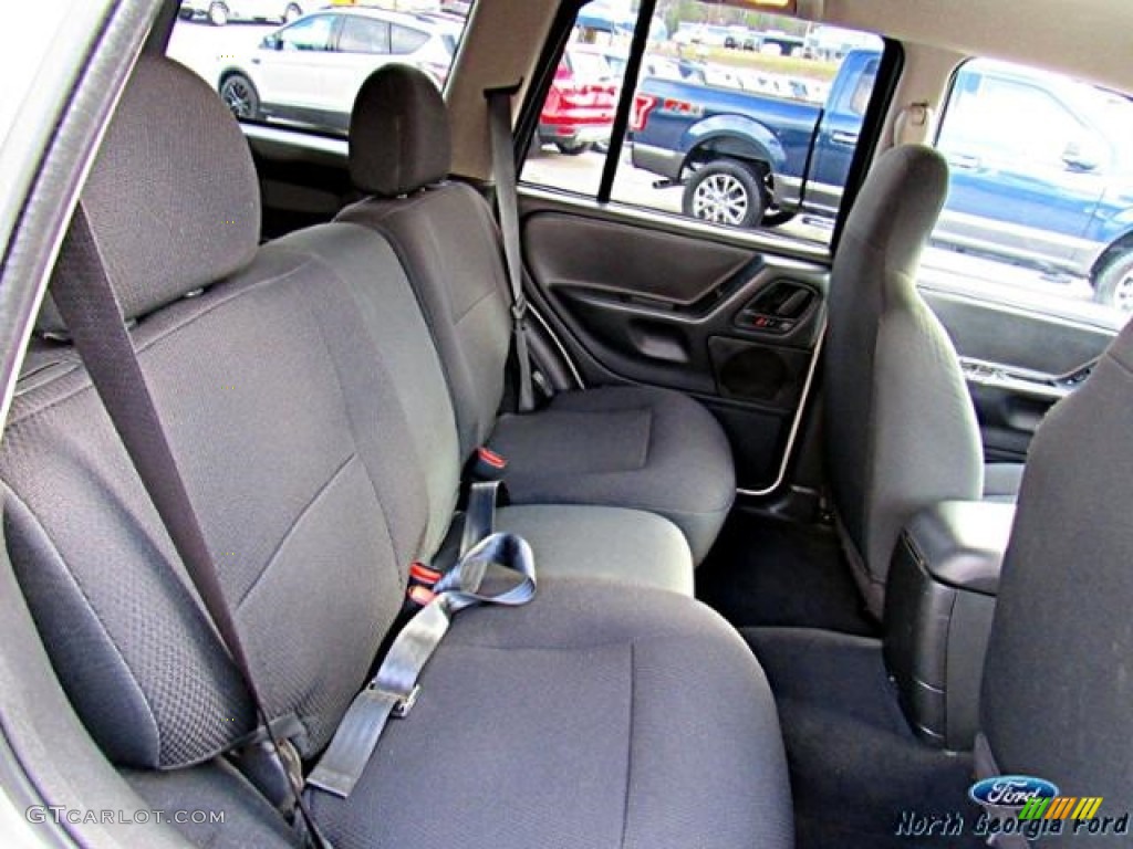 2004 Grand Cherokee Laredo 4x4 - Light Khaki Metallic / Dark Slate Gray photo #13