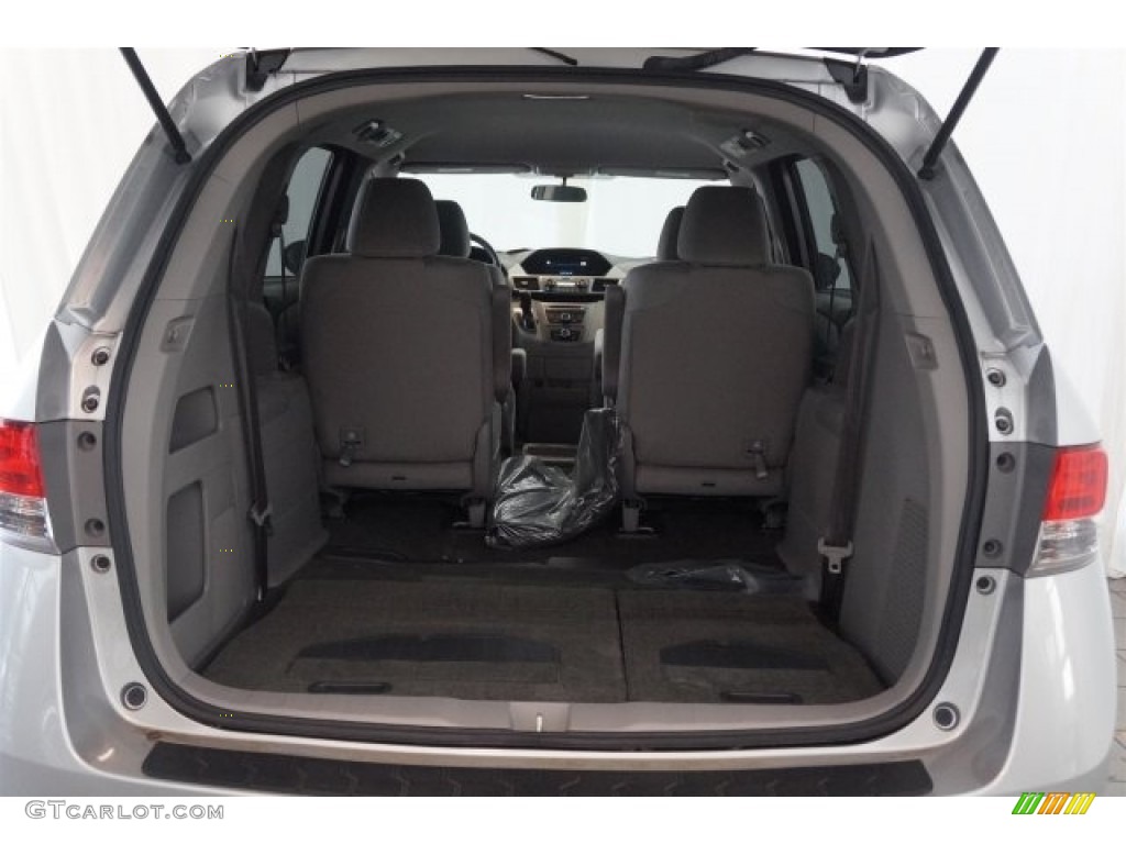 2017 Honda Odyssey LX Trunk Photo #118387292