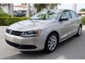 Moonrock Silver Metallic - Jetta SE Sedan Photo No. 5