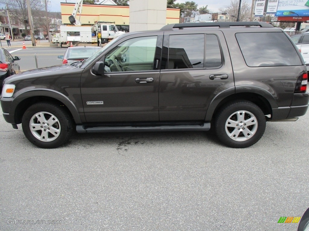 2007 Explorer XLT 4x4 - Dark Stone Metallic / Camel photo #3