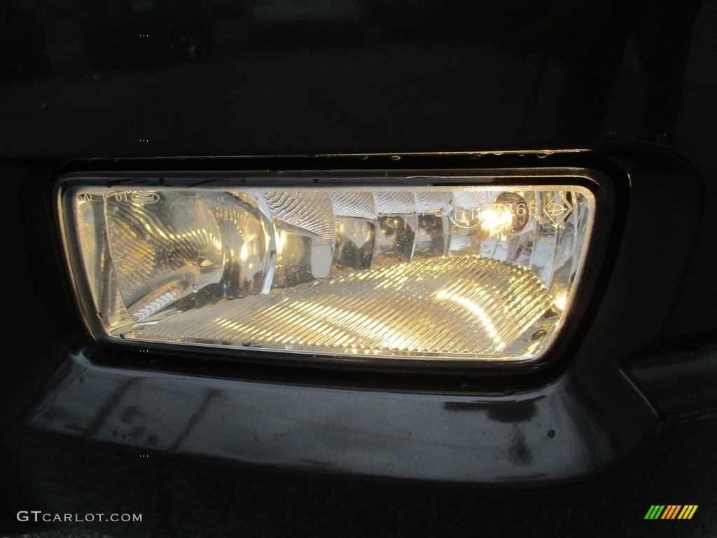 2007 Explorer XLT 4x4 - Dark Stone Metallic / Camel photo #32