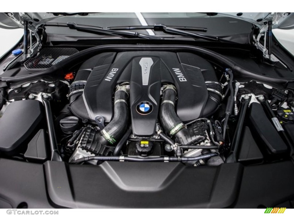 2017 BMW 7 Series 750i Sedan 4.4 Liter DI TwinPower Turbocharged DOHC 32-Valve VVT V8 Engine Photo #118391150