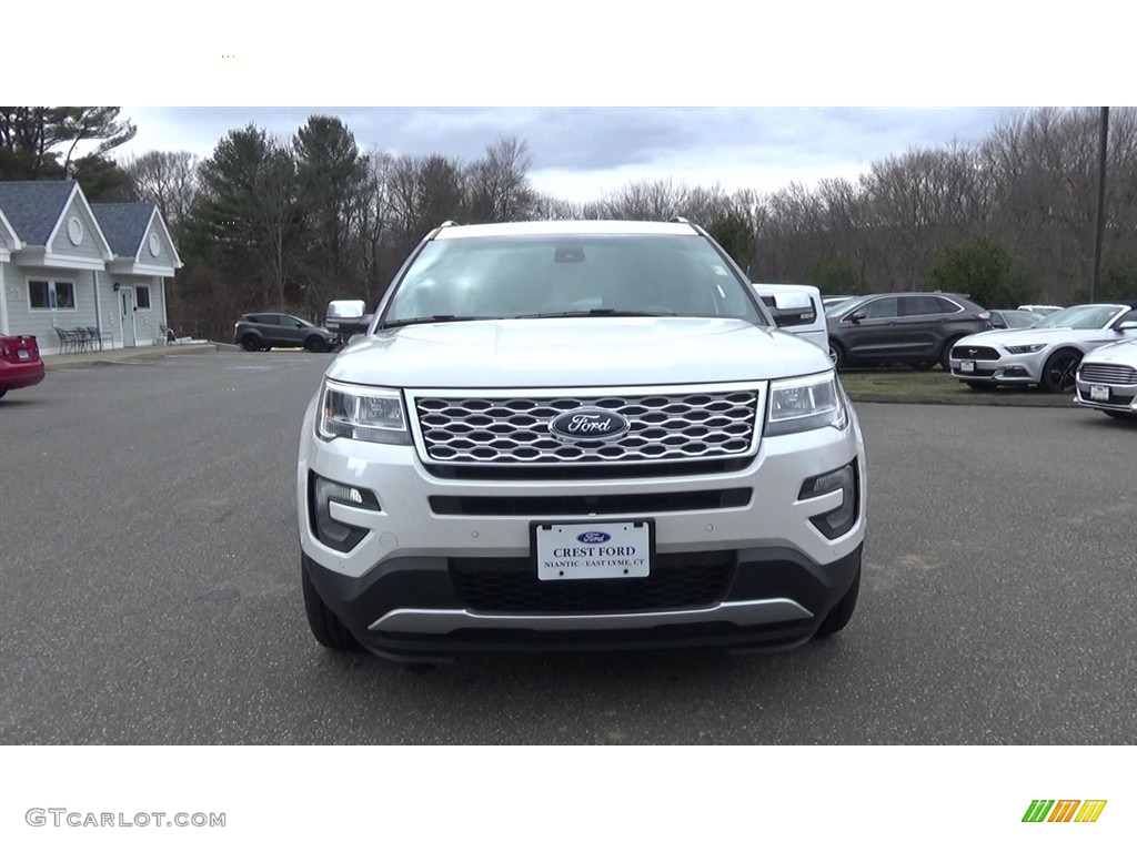 2017 Explorer Platinum 4WD - White Platinum / Ebony Black photo #2
