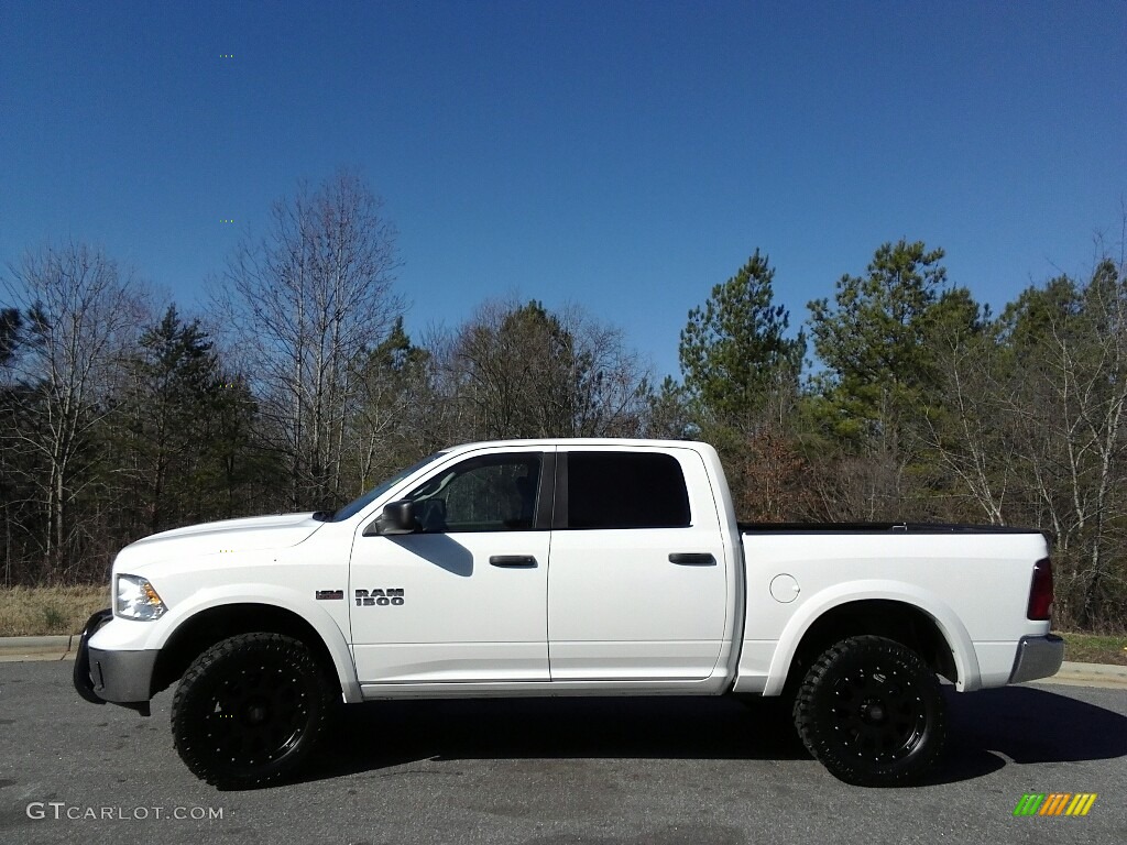 2016 1500 Big Horn Crew Cab 4x4 - Bright White / Black/Diesel Gray photo #1