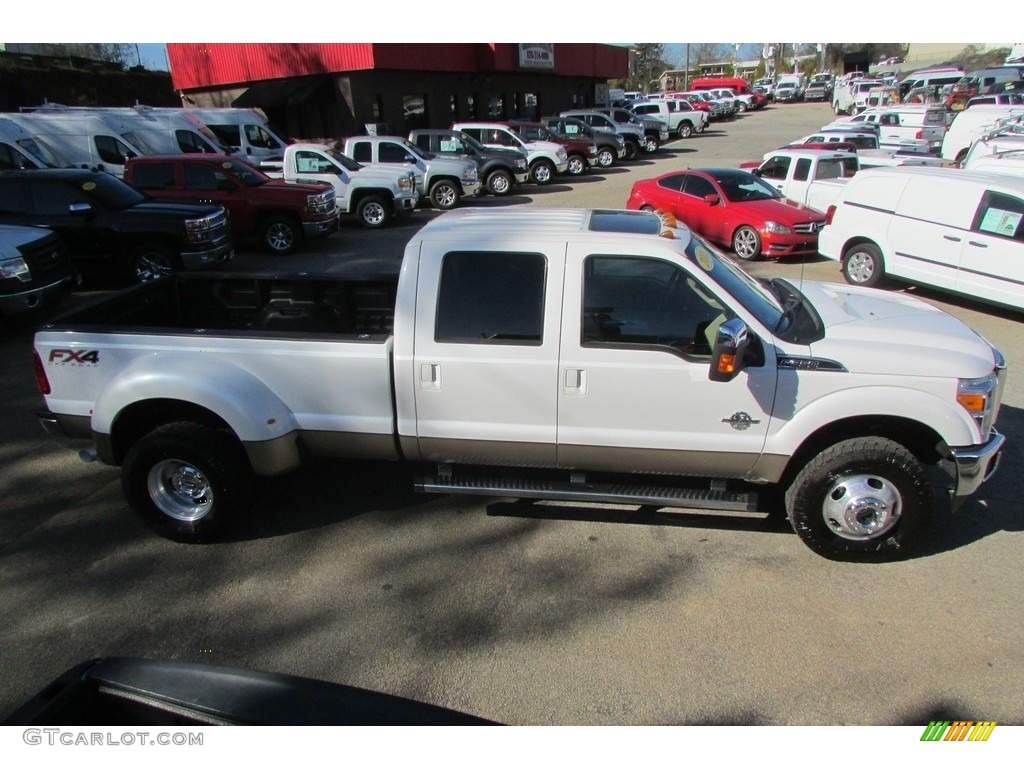 2012 F350 Super Duty Lariat Crew Cab 4x4 Dually - Oxford White / Adobe photo #5