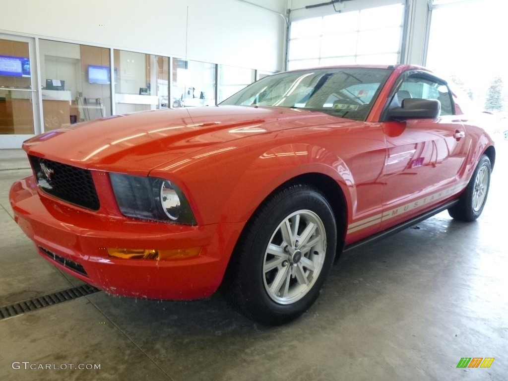 2007 Mustang V6 Deluxe Coupe - Torch Red / Medium Parchment photo #4