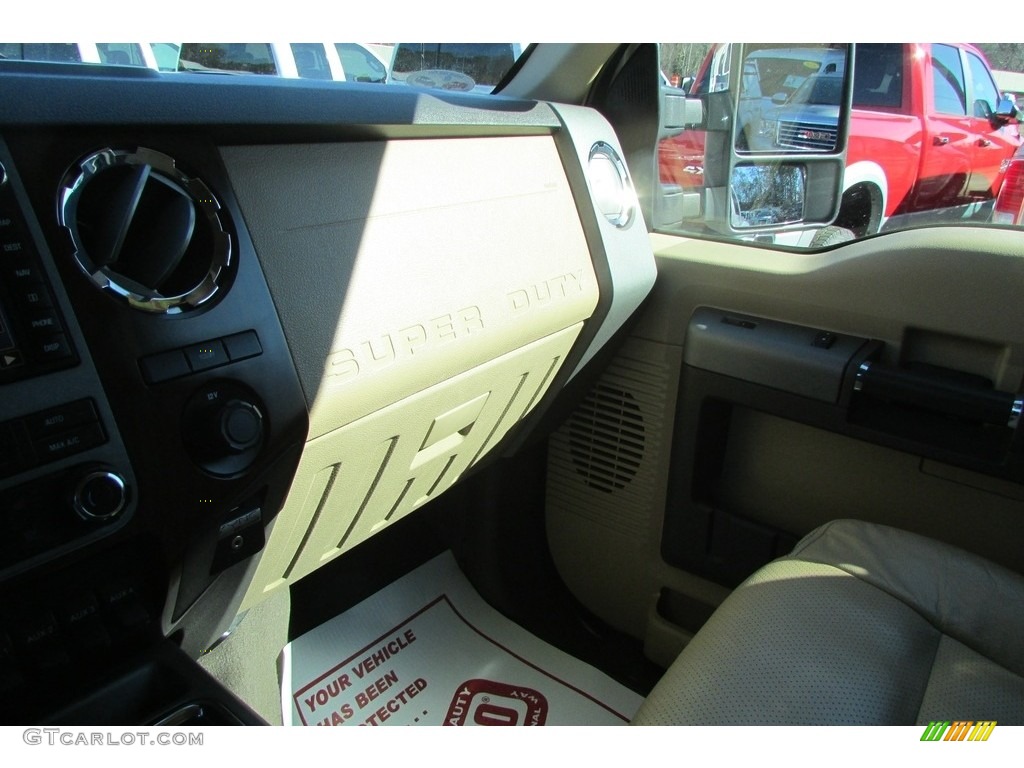 2012 F350 Super Duty Lariat Crew Cab 4x4 Dually - Oxford White / Adobe photo #25