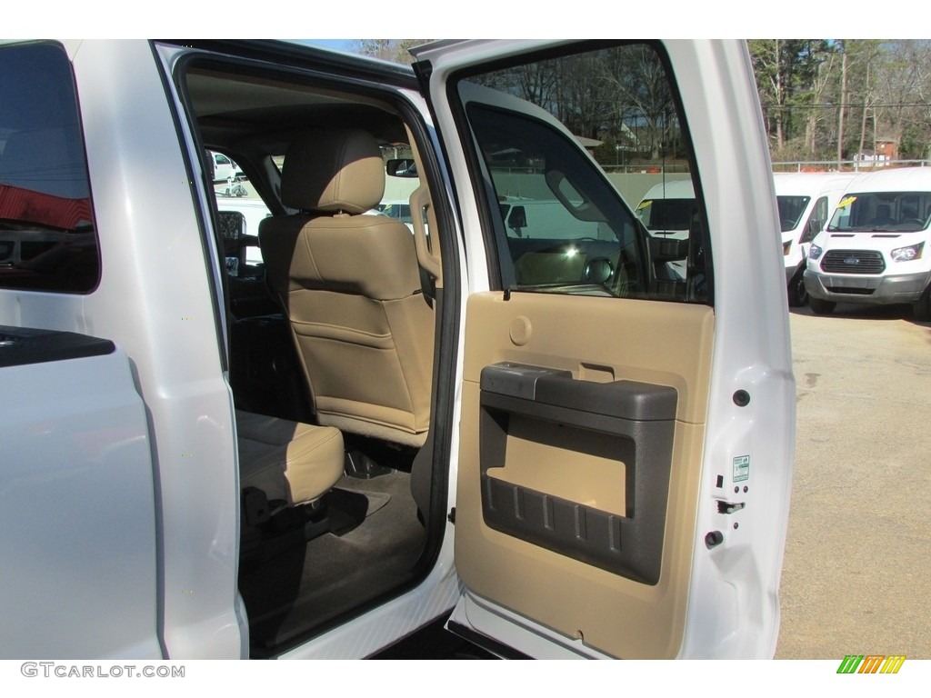 2012 F350 Super Duty Lariat Crew Cab 4x4 Dually - Oxford White / Adobe photo #39