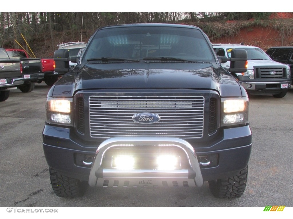 2005 F250 Super Duty Lariat Crew Cab 4x4 - True Blue Metallic / Black photo #2