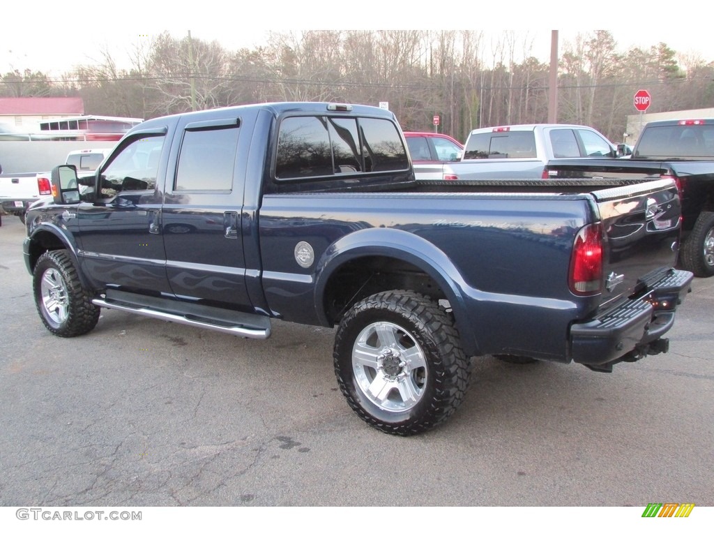 2005 F250 Super Duty Lariat Crew Cab 4x4 - True Blue Metallic / Black photo #9