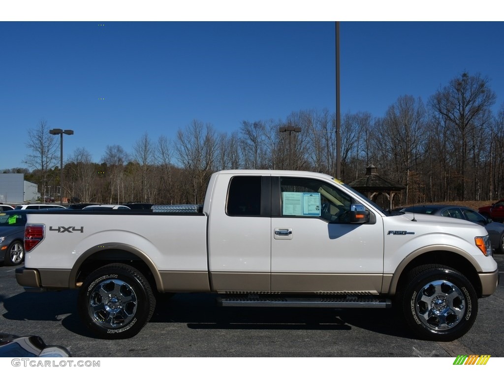 2011 F150 Lariat SuperCab 4x4 - White Platinum Metallic Tri-Coat / Pale Adobe photo #2