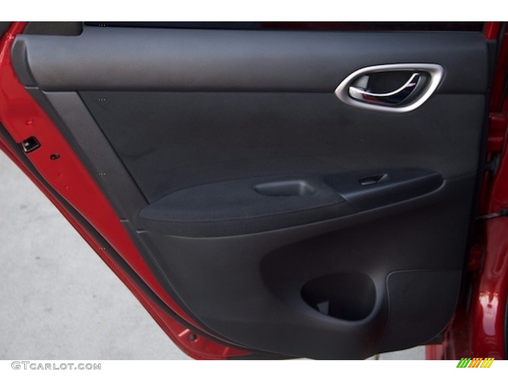 2013 Sentra SR - Red Brick / Charcoal photo #20