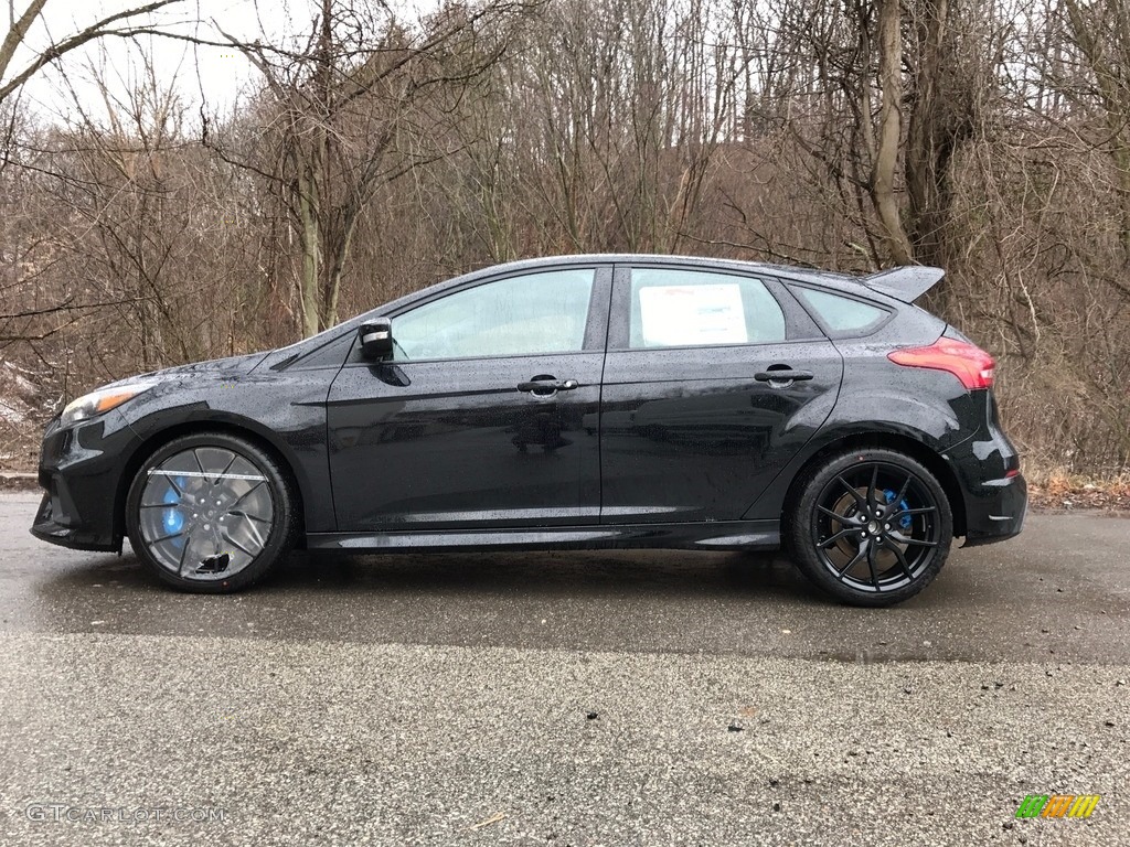 Shadow Black 2017 Ford Focus RS Hatch Exterior Photo #118411879
