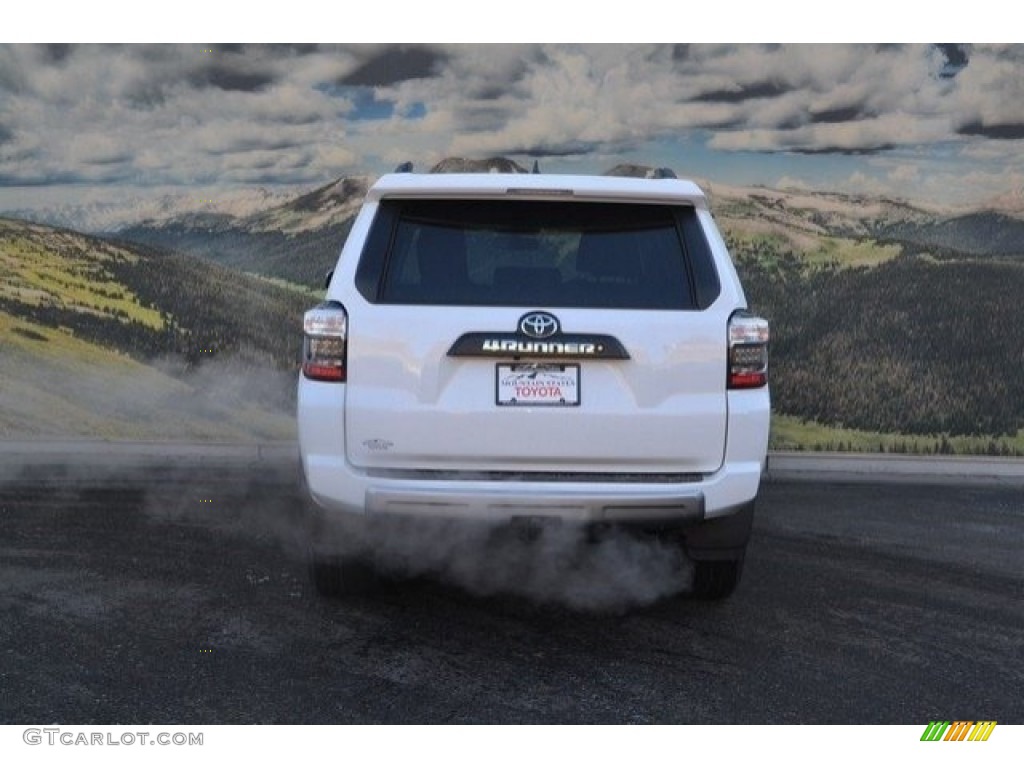 2017 4Runner TRD Off-Road Premium 4x4 - Super White / Black photo #4