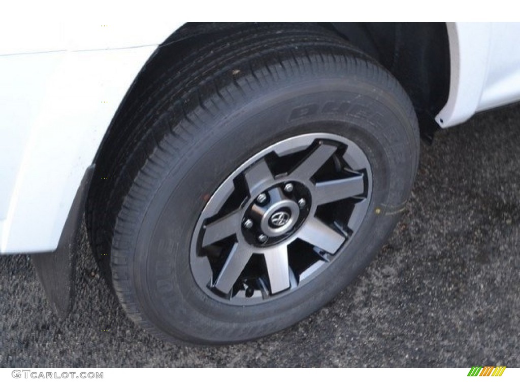 2017 4Runner TRD Off-Road Premium 4x4 - Super White / Black photo #9