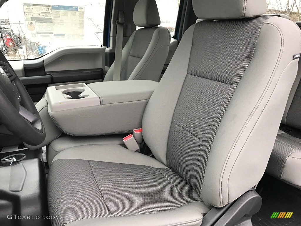 2017 Ford F150 XL SuperCab 4x4 Front Seat Photo #118413313