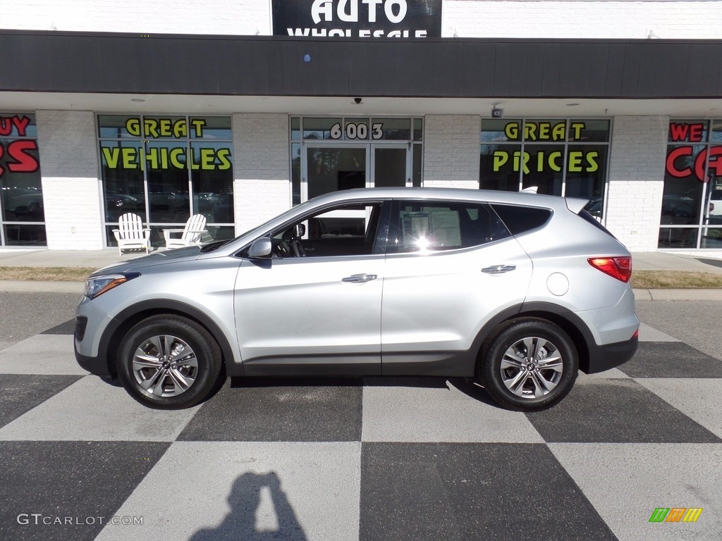 Sparkling Silver Hyundai Santa Fe Sport