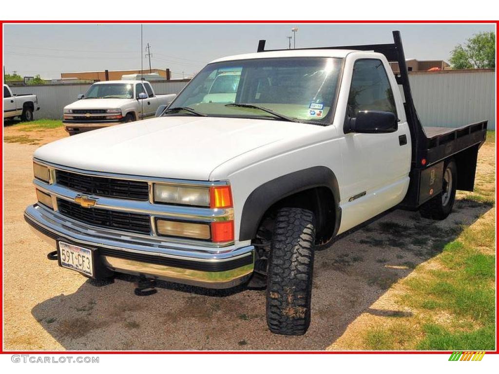 2000 Silverado 3500 Regular Cab 4x4 Chassis - Summit White / Gray photo #1