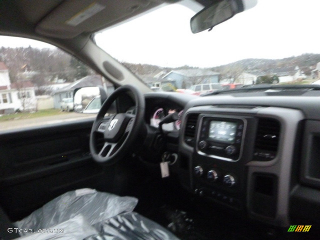 2017 3500 Tradesman Crew Cab 4x4 - Bright White / Black/Diesel Gray photo #11