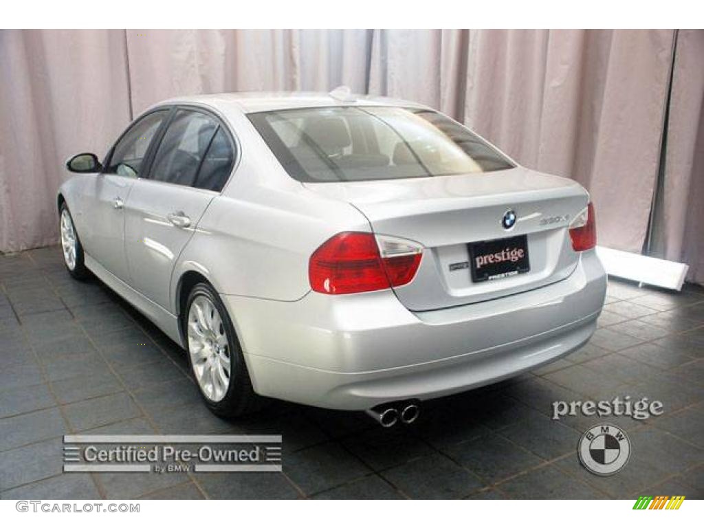 2006 3 Series 330xi Sedan - Titanium Silver Metallic / Black photo #3