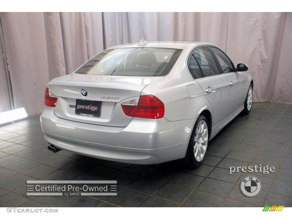 2006 3 Series 330xi Sedan - Titanium Silver Metallic / Black photo #5