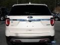 2017 White Platinum Ford Explorer XLT  photo #4